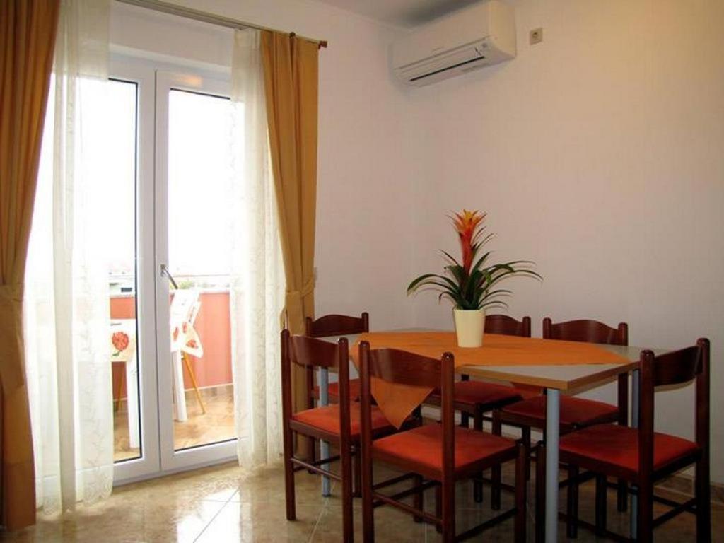 Family Friendly Apartments With A Swimming Pool Nevidjane, Pasman - 18054 Neviđane Rom bilde
