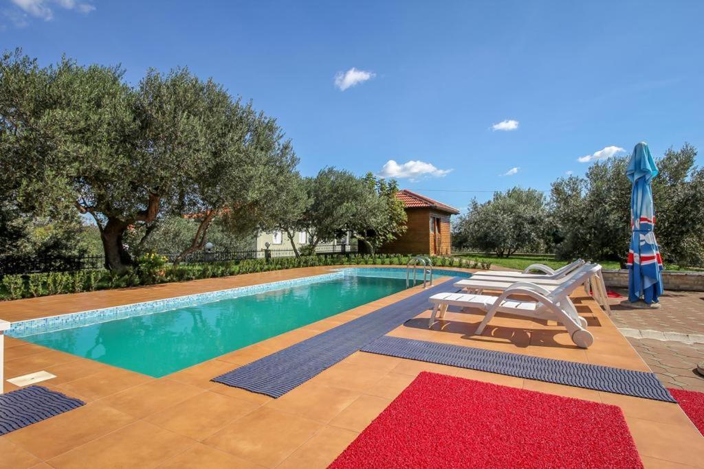 Family Friendly Apartments With A Swimming Pool Nevidjane, Pasman - 18054 Neviđane Eksteriør bilde