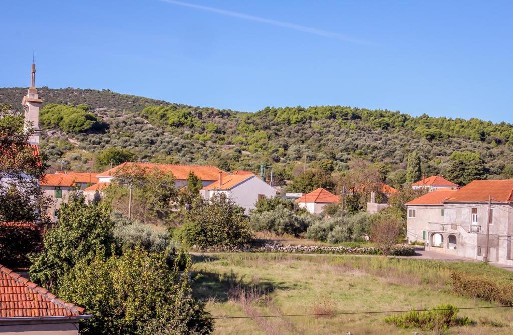 Family Friendly Apartments With A Swimming Pool Nevidjane, Pasman - 18054 Neviđane Eksteriør bilde