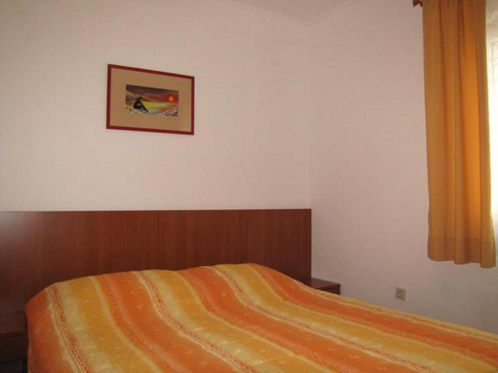 Family Friendly Apartments With A Swimming Pool Nevidjane, Pasman - 18054 Neviđane Eksteriør bilde